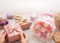 Darček pre ženu, ktorý poteší. Tipy na originálne darčeky na každú príležitosť