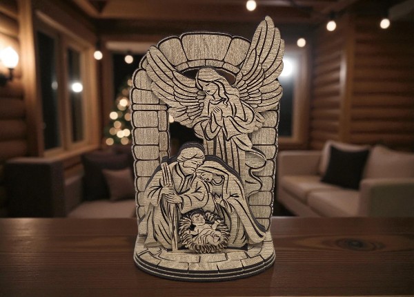 Drevený vianočný betlehem – Vyrezávaná Svätá rodina