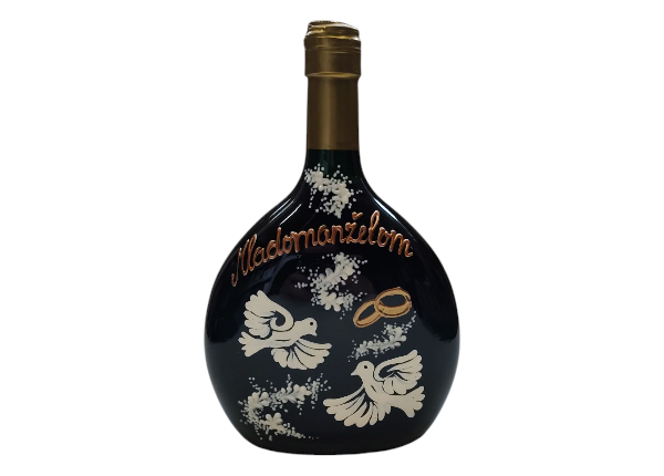 Víno červené - Mladomanželom 0,75L