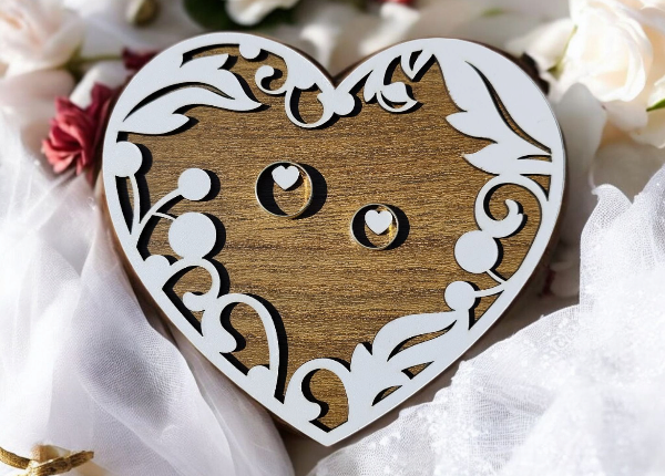 Drevené srdce na obrúčky