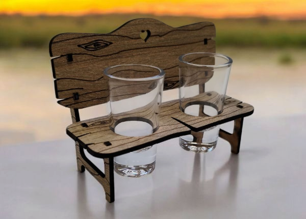 Drevená lavička so štamprlíkmi - Vlastný nápis