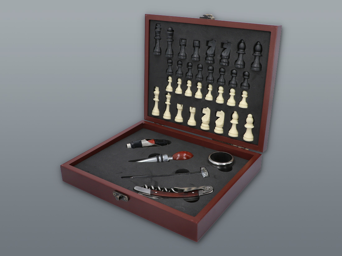 Set na víno 5 ks + šach