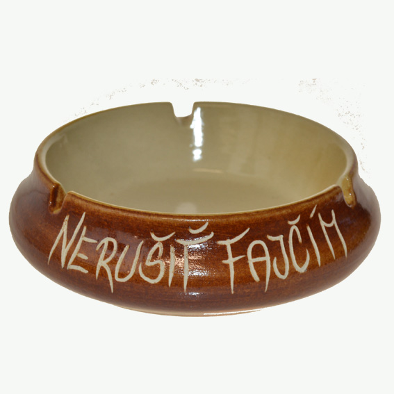 Popolník keramický - Nerušiť fajčím