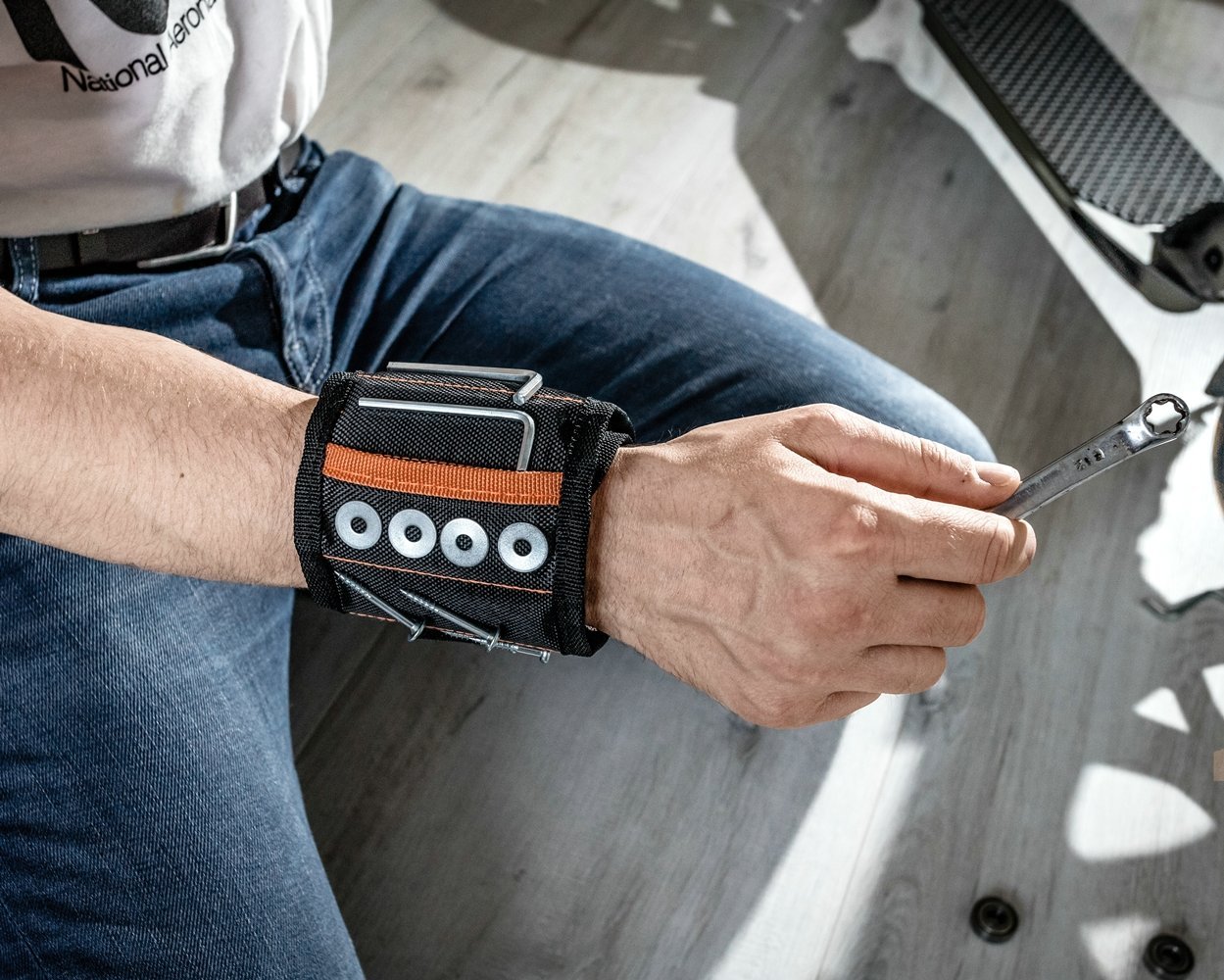 Magnetický náramok s vreckami