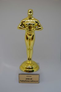 Soška Oscar - Najlepšiemu milencovi