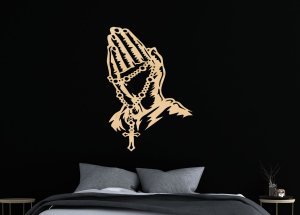 Drevený obraz na stenu – Modliace sa ruky s ružencom