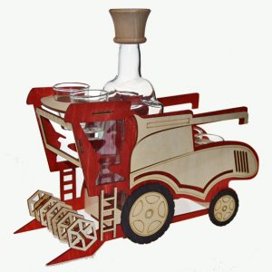 Drevená súprava fľaša so štamperlíkmi - Kombajn