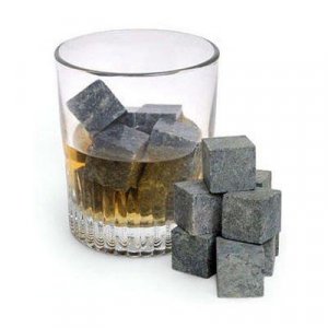 Ľadové kamenné kocky do whisky