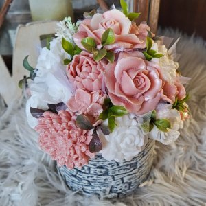 Mydlová kytica v keramickom kvetináči - Svetlo ružová