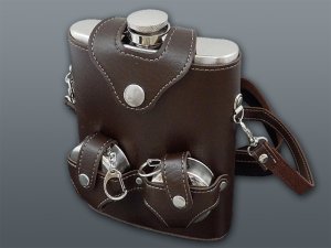 Ploskačka nerezová XXL 540 ml + štamperlíky