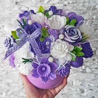 Originálna mydlová kytica - fialová, biela