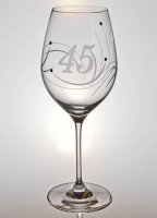 Výročný pohár na víno swarovski - K 45. narodeninám