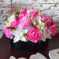 Luxusná mydlová Kytica - Ružová, biela