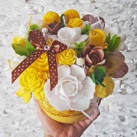 Originálna mydlová kytica - Hnedá, žltá, biela