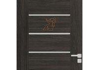 Drevená tabuľka na WC - žena na toalete