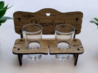 Drevená lavička so štamprlíkmi - Kapurkový