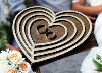 Drevené srdce na obrúčky