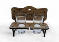 Drevená lavička so štamprlíkmi - Slovakia