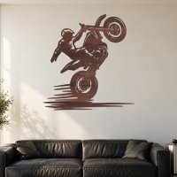 Drevený obraz na stenu – Motorka na zadnom kolese