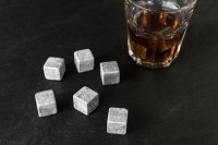Ľadové kamenné kocky do whisky