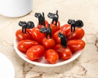 Párty mačky na občerstvenie