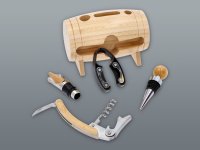 Sada na víno v drevenom sudku