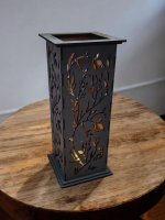 Vysoký drevený svietnik - Konáre s listami