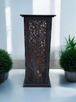 Vysoký drevený svietnik - Strom