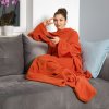 Deka s rukávmi oranžová